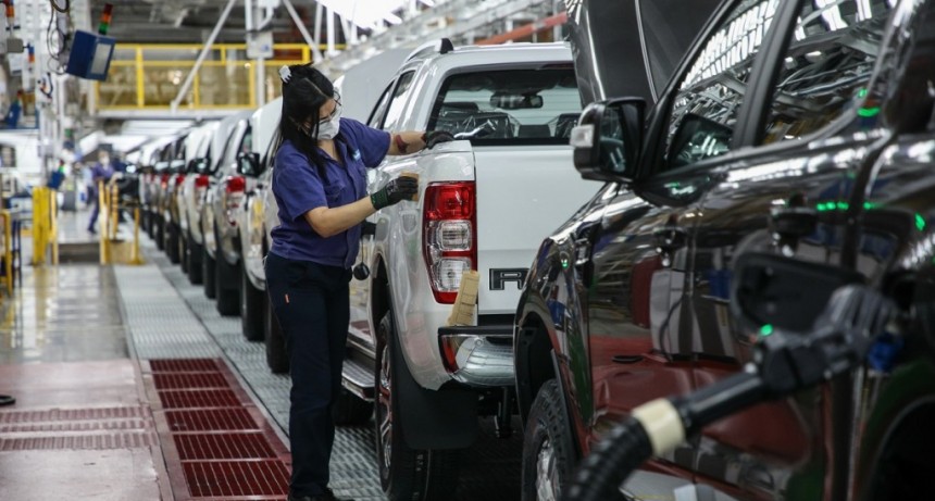  En 2023 no pagarán retenciones las exportaciones de autos incrementales 