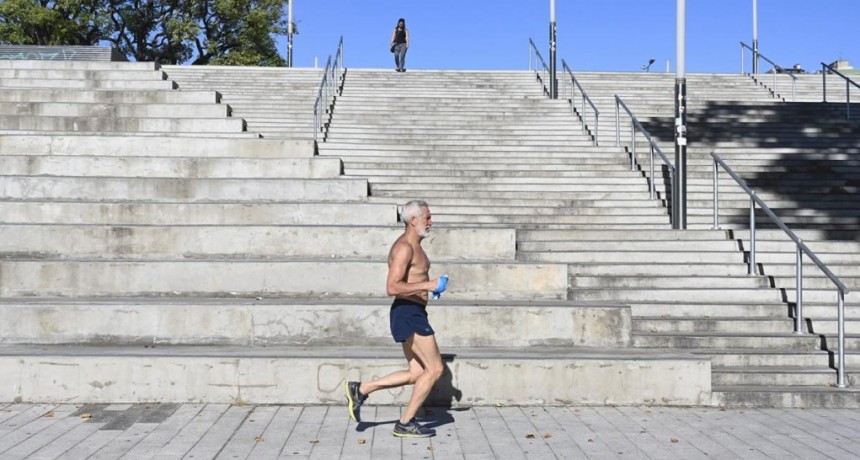  El calor no da tregua y hay 14 distritos bajo alerta por temperaturas extremas 