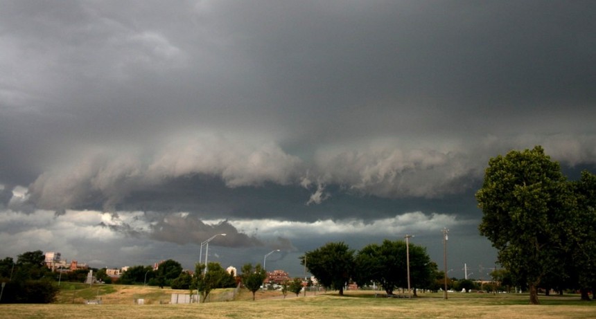  Cinco provincias bajo alerta por tormentas 