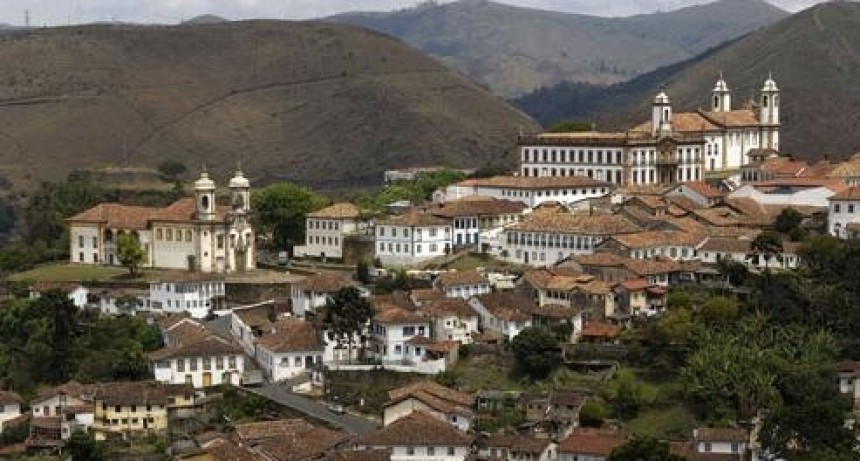  Declaran la emergencia por lluvias en 220 poblaciones del estado brasileño de Minas Gerais 