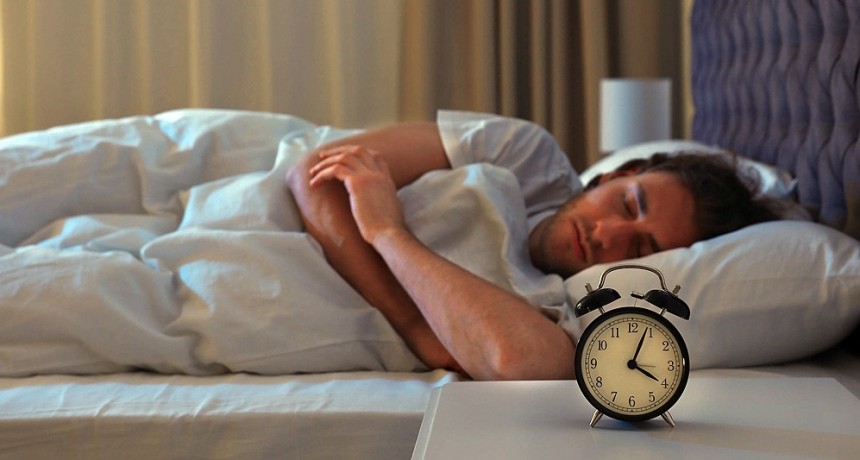  Doce claves para dormir mejor, tan importante para la salud como los cuidados del corazón 