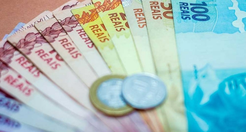  Una moneda común con Brasil traería 