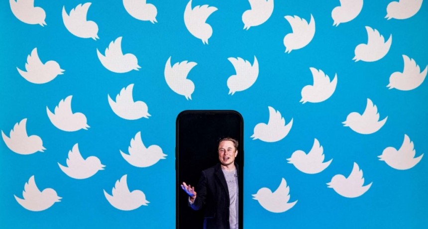  La red social X perdió más del 70% de su valor durante la era Elon Musk 