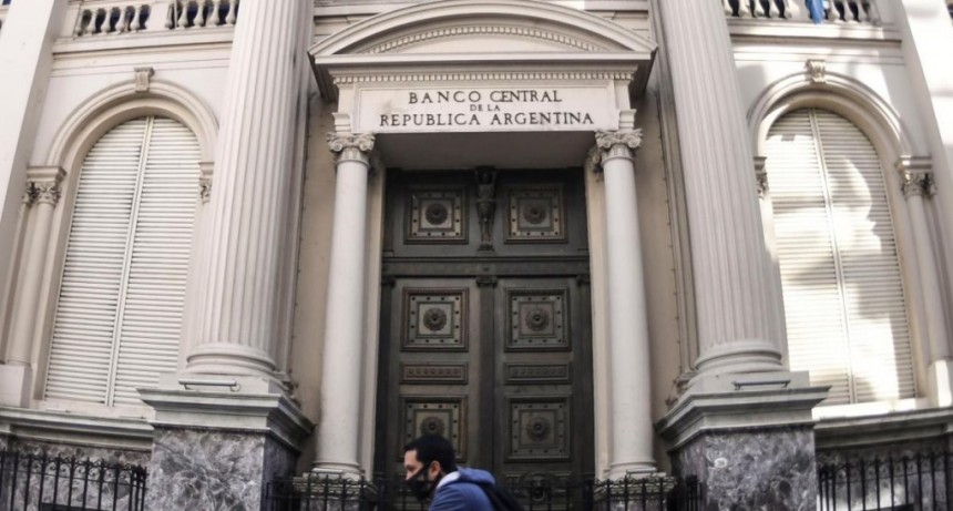 El BCRA tuvo un saldo positivo de US$ 189 millones y compró en la semana US$ 631 millones 