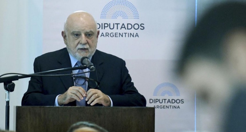  El Gobierno apeló el fallo que habilitó la feria para tratar por separado los amparos contra el DNU 