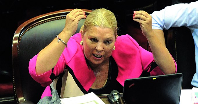 Carrió: "El Gobierno no puede cometer más errores"