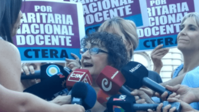 Docentes contra el Gobierno: "No vamos a ser cómplices del ajuste"