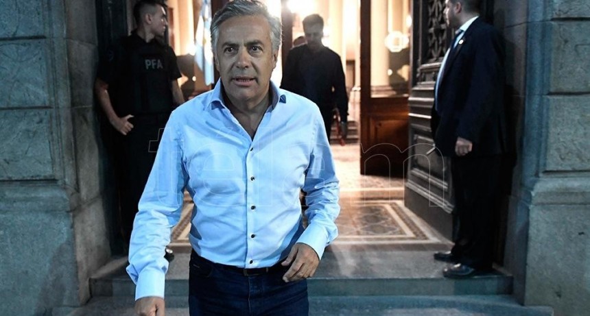La oposición criticó el anuncio: "Más de la mitad cobrará menos de lo que le corresponde"