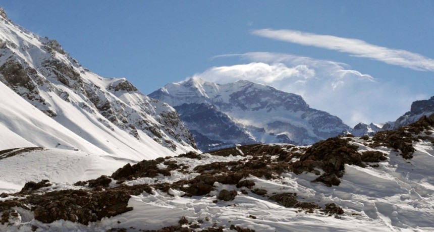  Un andinista noruego se descompensó y murió en el cerro Aconcagua 