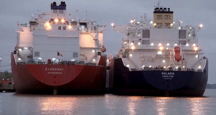  Enarsa pagó US$262 millones por el primer buque con GNL importado 