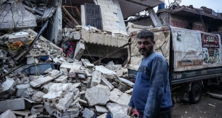  La cifra de muertos por el terremoto en Turquía se elevó a 41.020 