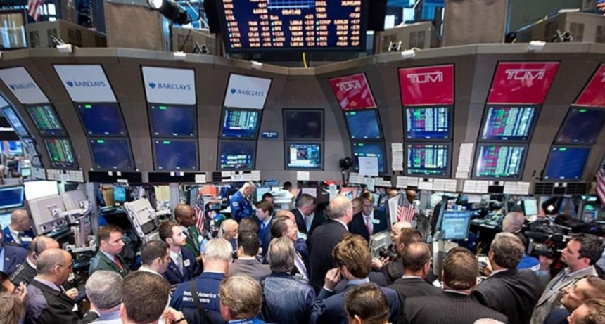  Wall Street tuvo la mayor caída semanal de 2023 