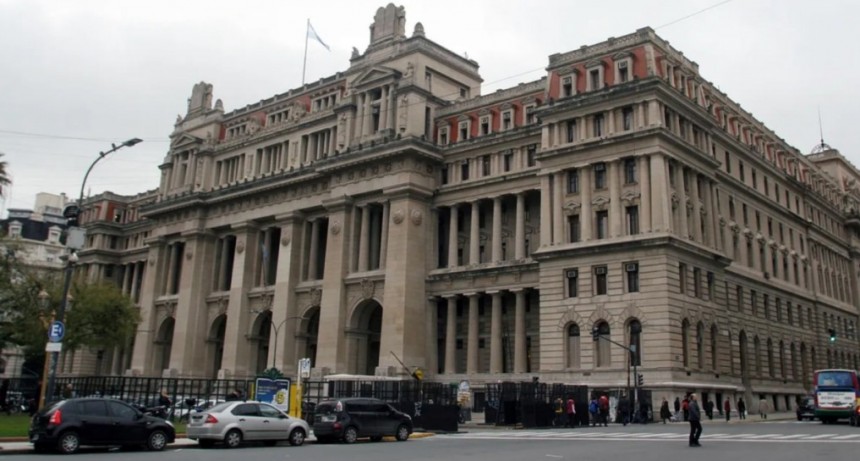  El Gobierno amplió la emisión de bonos para hacer frente a la medida cautelar de la Corte 