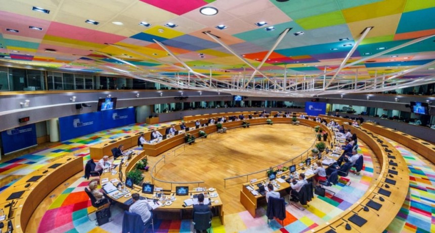  La Uni&oacute;n Europea acord&oacute; un nuevo paquete de ayuda a Ucrania 