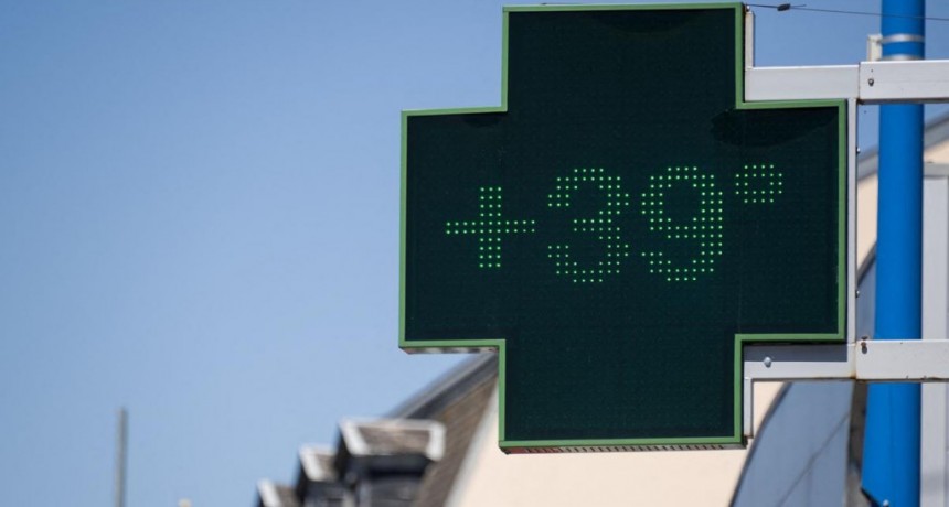  Más de 5 mil personas murieron en Francia por las olas de calor durante el verano 