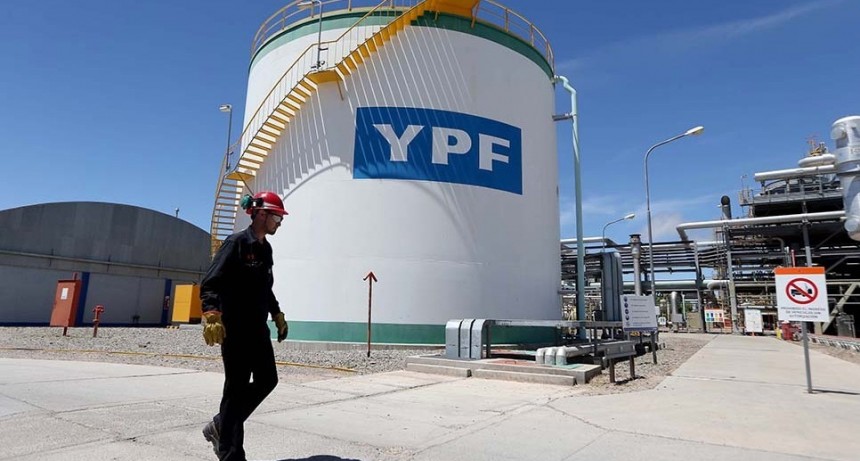  El Gobierno presenta las argumentaciones para apelar el fallo contra YPF 