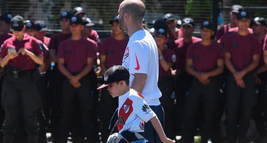  Seguridad desplegar&aacute; 1.500 efectivos para el Supercl&aacute;sico 