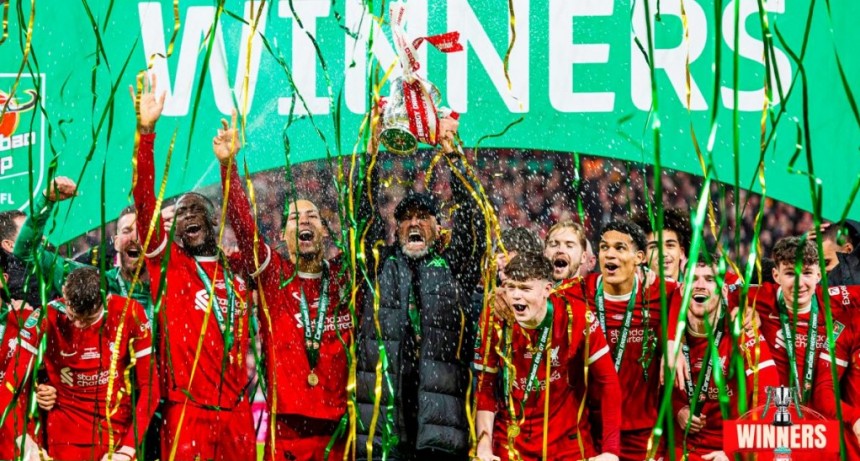  El Liverpool de Mac Allister gan&oacute; la Copa de la Liga ante el Chelsea 