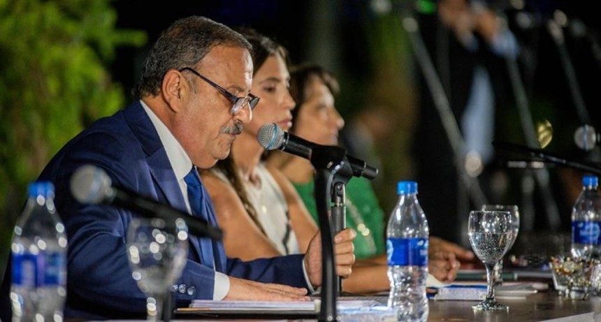  La Rioja informó que no pudo afrontar los vencimientos de deuda 