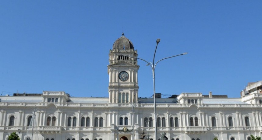 El miércoles empiezan a abonarse parcialmente los sueldos de la administración pública