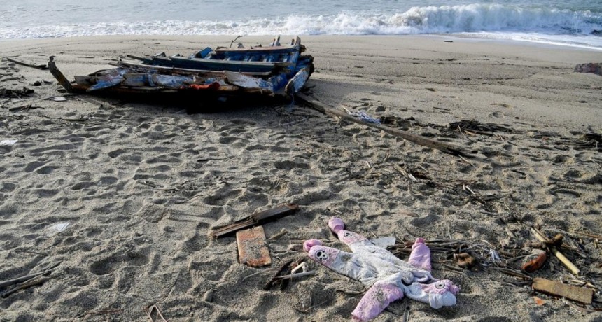  El ministro del Interior italiano deberá informar sobre el naufragio que dejó 68 víctimas 