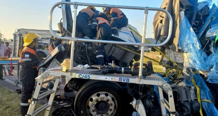  Un herido al chocar dos camiones en la ruta nacional 9 