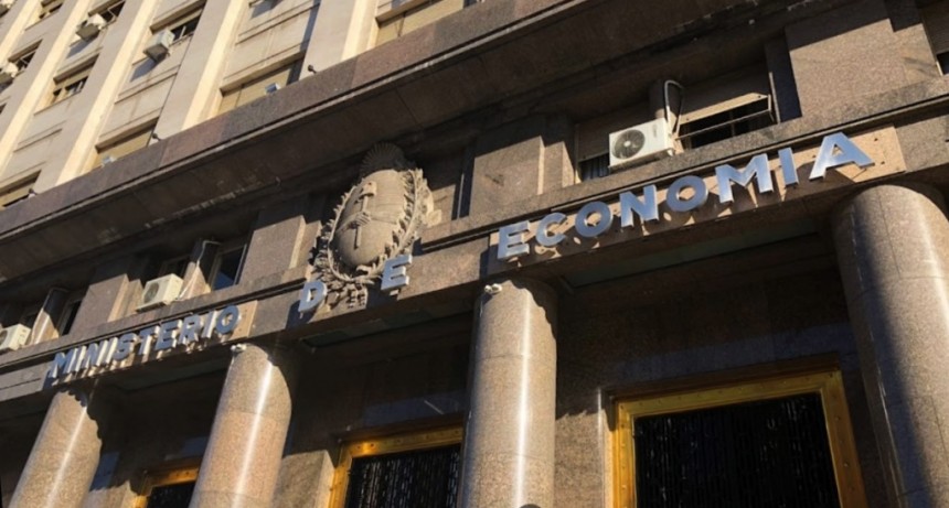  Economía confirmó el éxito del canje con 64% de adhesión 