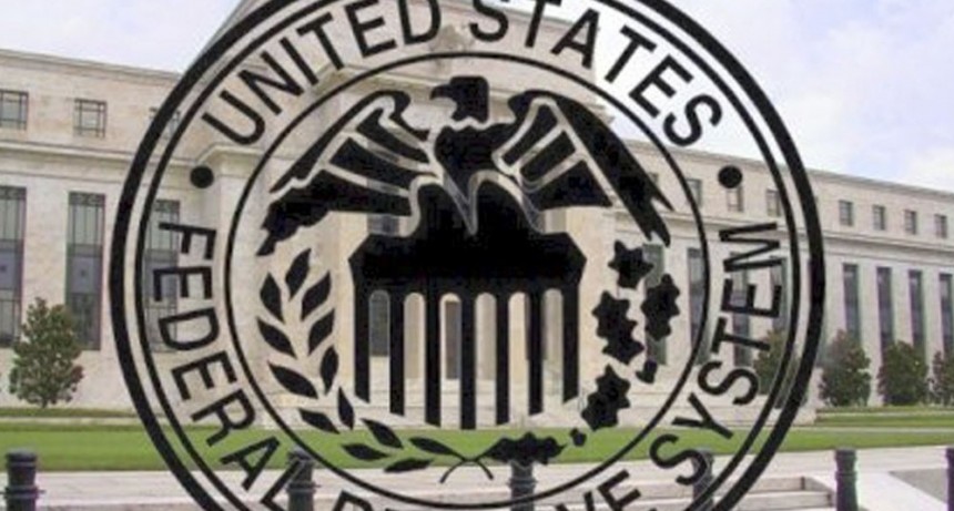  Crisis bancaria: La FED deberá definir esta semana un nuevo ajuste en la tasa de interés 