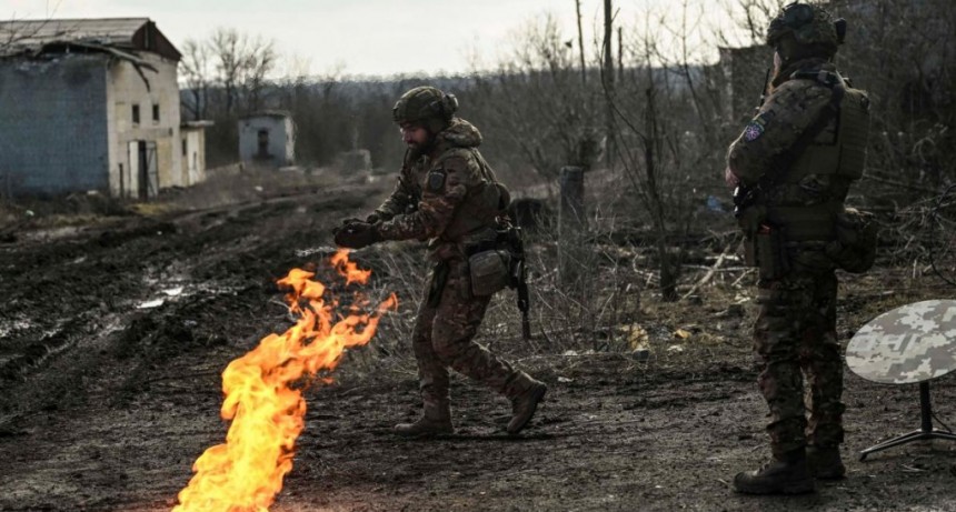  Ucrania y Rusia realizan ejecuciones sumarias de prisioneros de guerra 