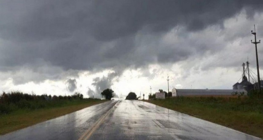  Alerta por tormentas para ocho provincias y otra por vientos para Tierra del Fuego 