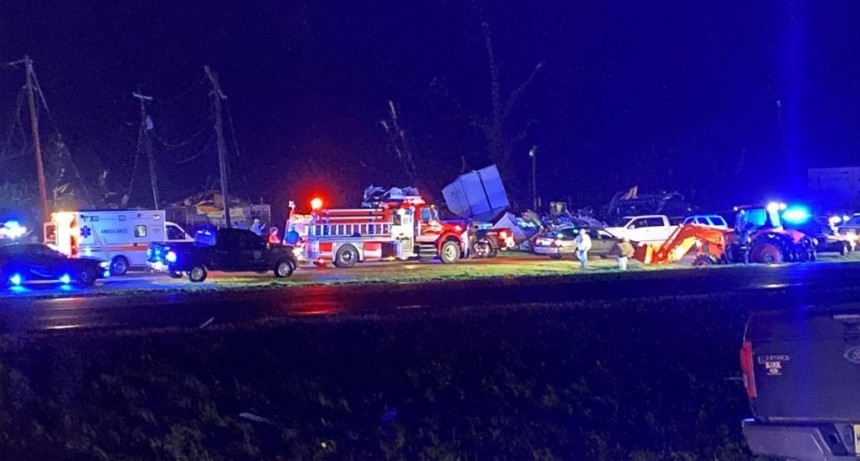  Diecinueve personas murieron por un tornado y tormentas en Misisipi 