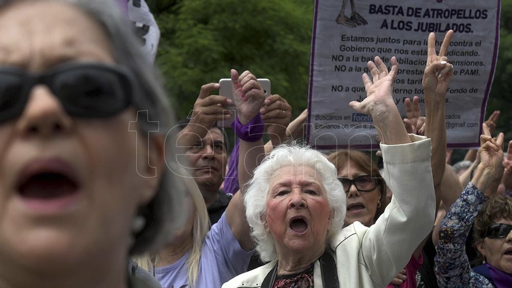 La Justicia ordenó que se pague a los jubilados antes del 7 de cada mes y no en cuotas