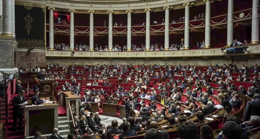  Tras el triunfo electoral de Macron, Francia se prepara para las legislativas 