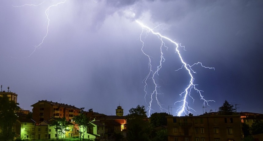  Se esperan tormentas el&eacute;ctricas y ca&iacute;da de granizo en CABA y alrededores 