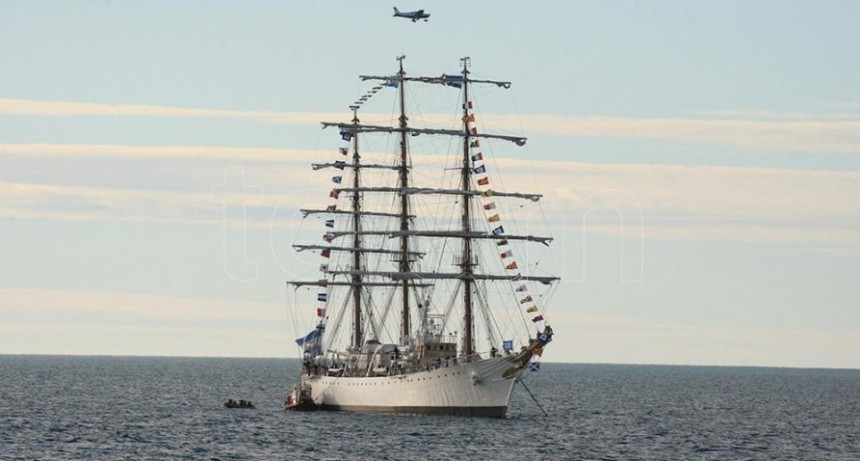  La Fragata Libertad recibe la orden de zarpada para un nuevo viaje de instrucci&oacute;n 