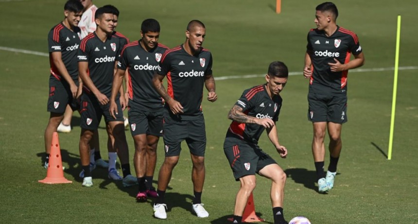  Demichelis sigue dulce: Kranevitter volvió a hacer trabajos con pelota 