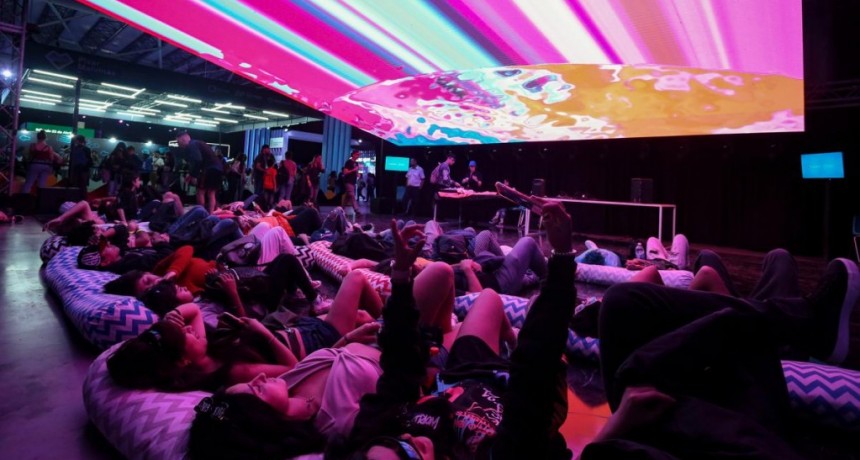  Ciberseguridad, criptomonedas, IA y esports coparon el cuarto día de la Feria IT Joven 