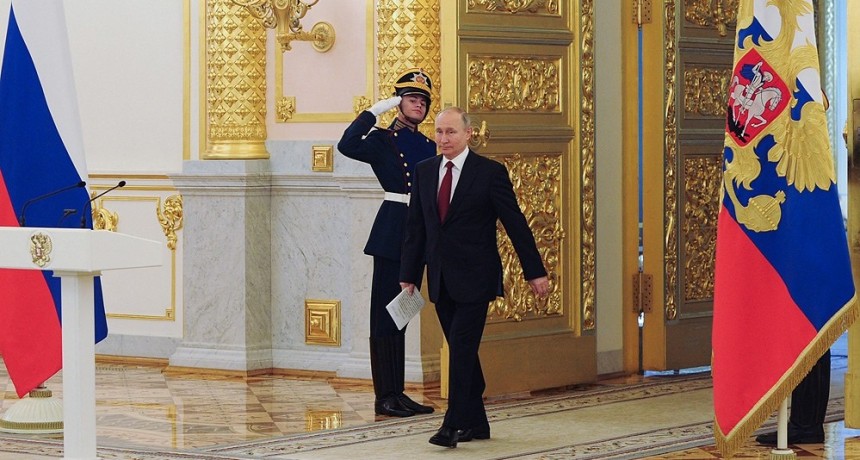  Putin firmó un decreto en respuesta a incautación de activos rusos 