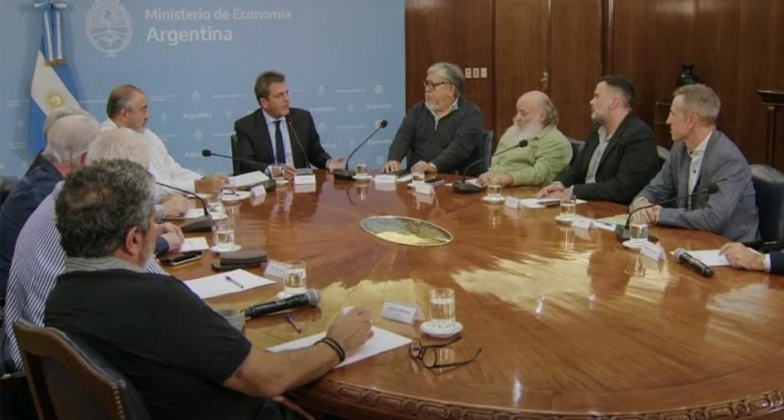  Massa convocará a empresarios y sindicatos para un acuerdo de estabilidad de 90 días 