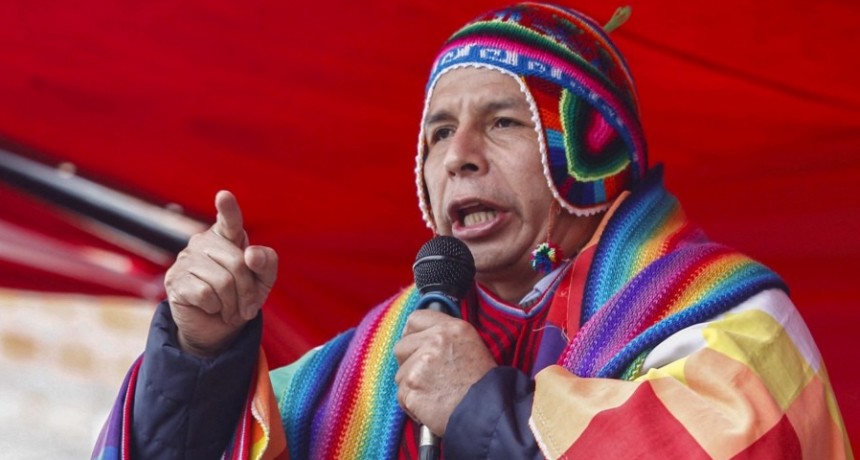  Castillo niega las "malintencionadas" acusaciones de que plagi&oacute; su tesis 
