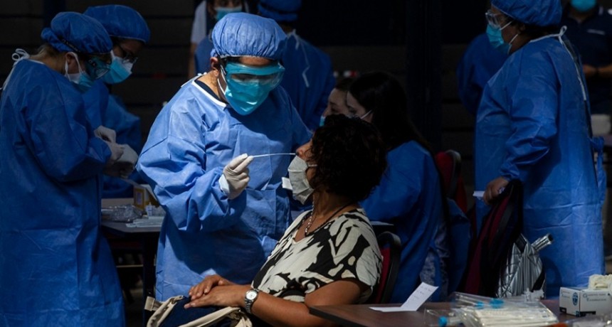  Covid: probabilidad "alta" de transmisi&oacute;n en CABA y 9 provincias con riesgo "medio" 