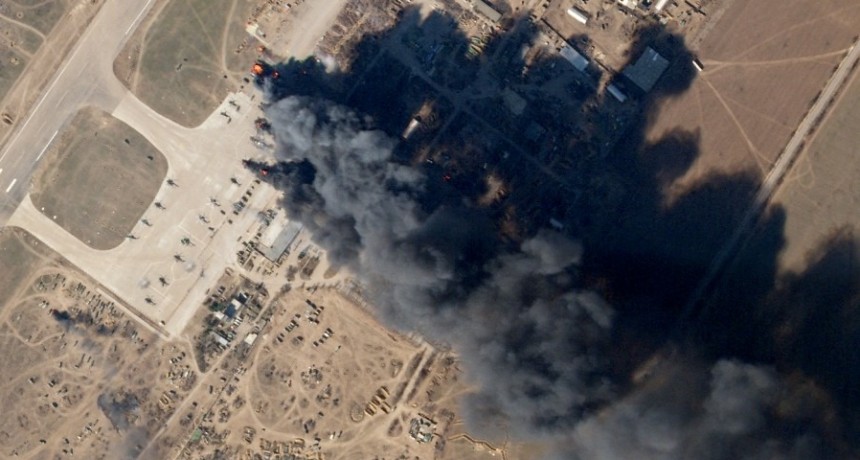  Rusia asegura haber destruido una refiner&iacute;a de petr&oacute;leo en el este de Ucrania 