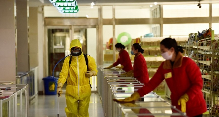  Corea del Norte report&oacute; casi 300 mil casos de coronavirus 