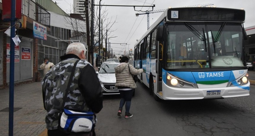  Rosario, Santa Fe y C&oacute;rdoba suben 17% la tarifa de colectivos 