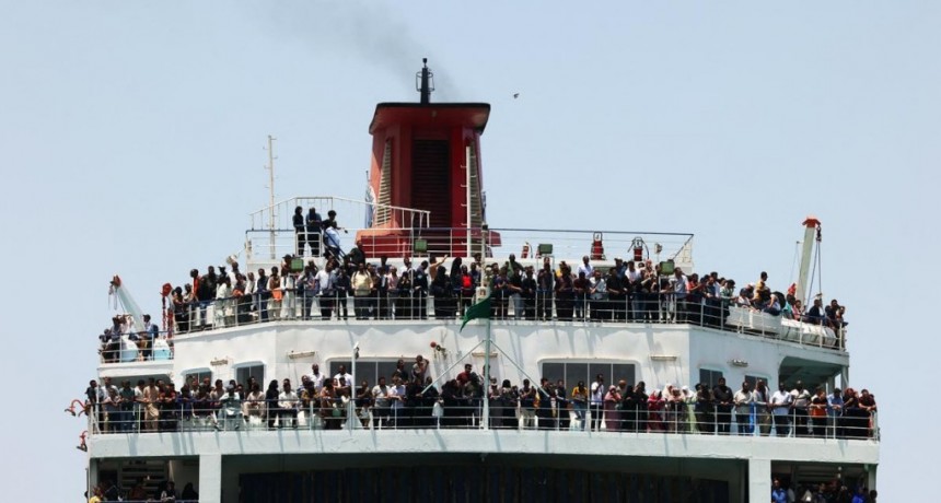  Más de 400.000 personas dejaron sus hogares en Sudán por los combates 
