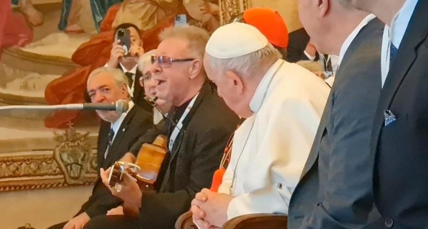  León Gieco cantó 