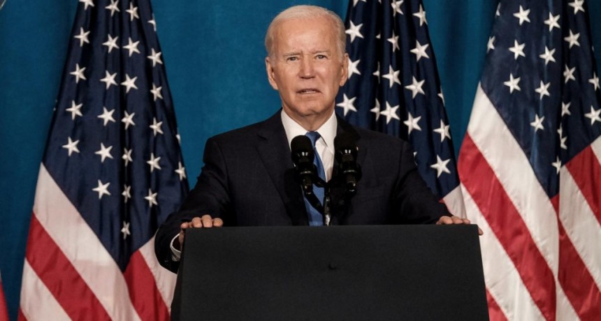  Biden se reunió con la oposición parlamentaria en busca de acuerdo por la deuda 