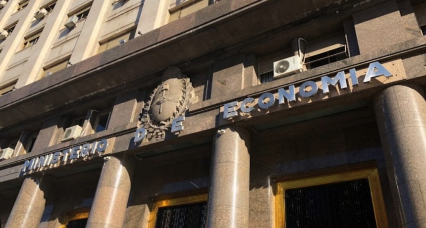  El Gobierno sube la tasa de interés y el BCRA interviene para estabilizar el dólar 