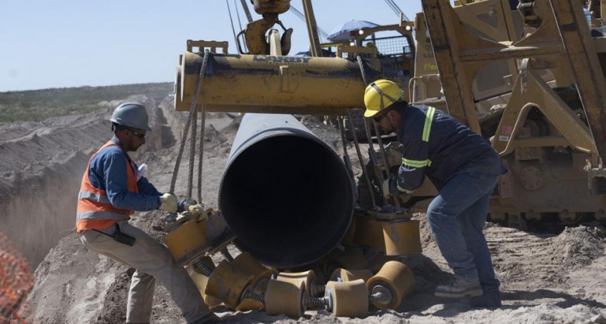  YPF comienza a exportar petróleo a Chile a través del Oleoducto Trasandino 