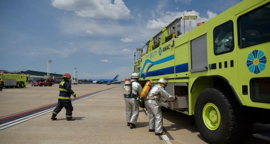  Evacuaron un avión de Aerolíneas Argentinas que iba a Miami por una amenaza de bomba 